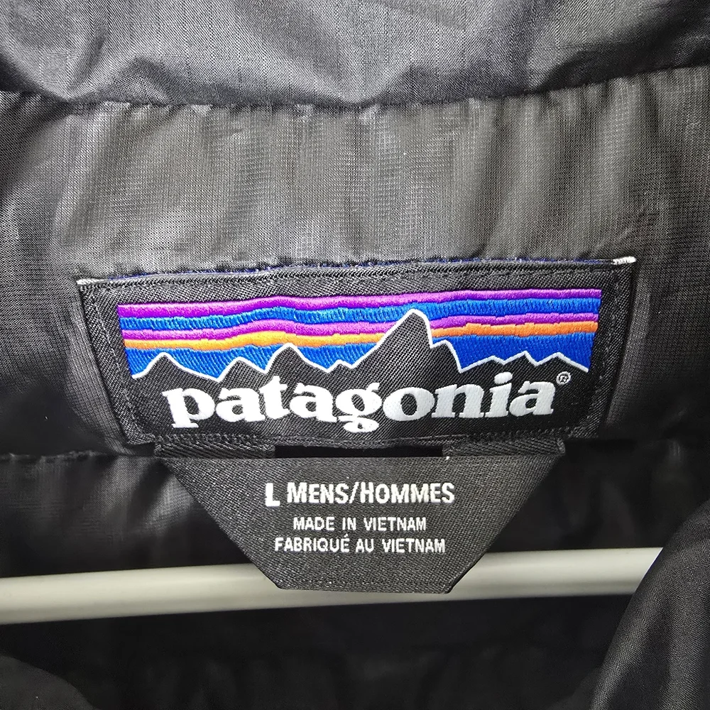 Patagonia Black Puffer Vest - Picture 4 of 6